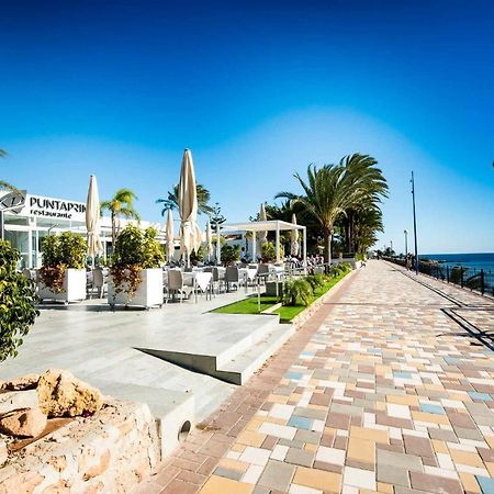 Apartamento Sea Senses Victoria Frente Al Mar Torrevieja Kültér fotó
